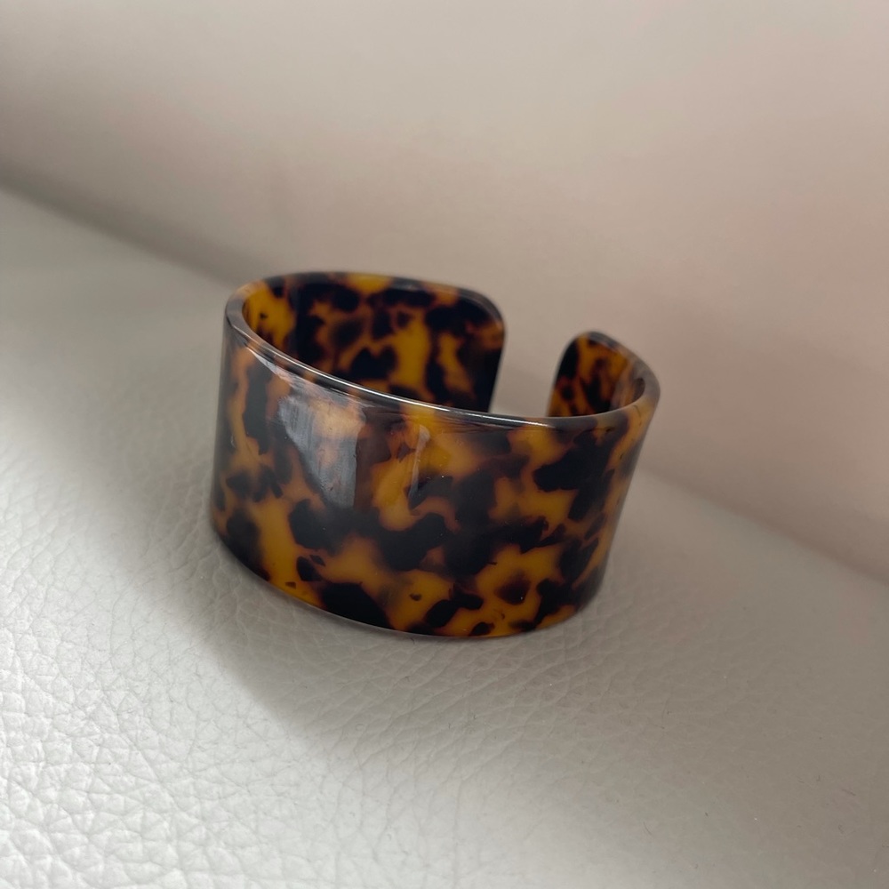 Cuff  bracelet